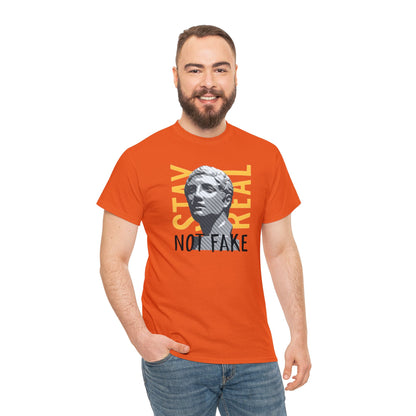 Camiseta unisex de algodón pesado - La estatua griega se mantiene real, no falsa