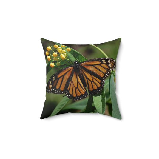 Almohada Cuadrada de Poliéster Hilado - Mariposa en Jardin